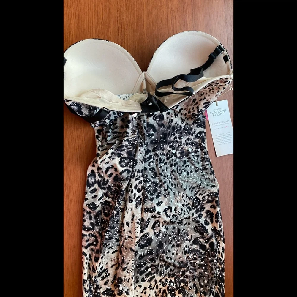 NWT Victoria's Secret Power Figure Convertible Shaping Slip Size 34D